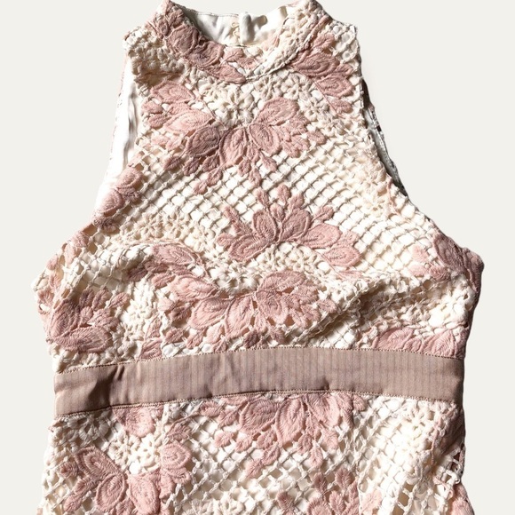 Keepsake the Label Lace Midi Dress Mermaidcore Crochet Handkerchief Hem Size 4 - Picture 5 of 16